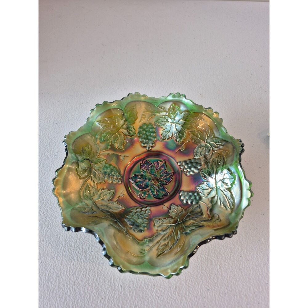 Collector Quality Antique Fenton Carnival Glass Ruffled Bowl Grape Pattern